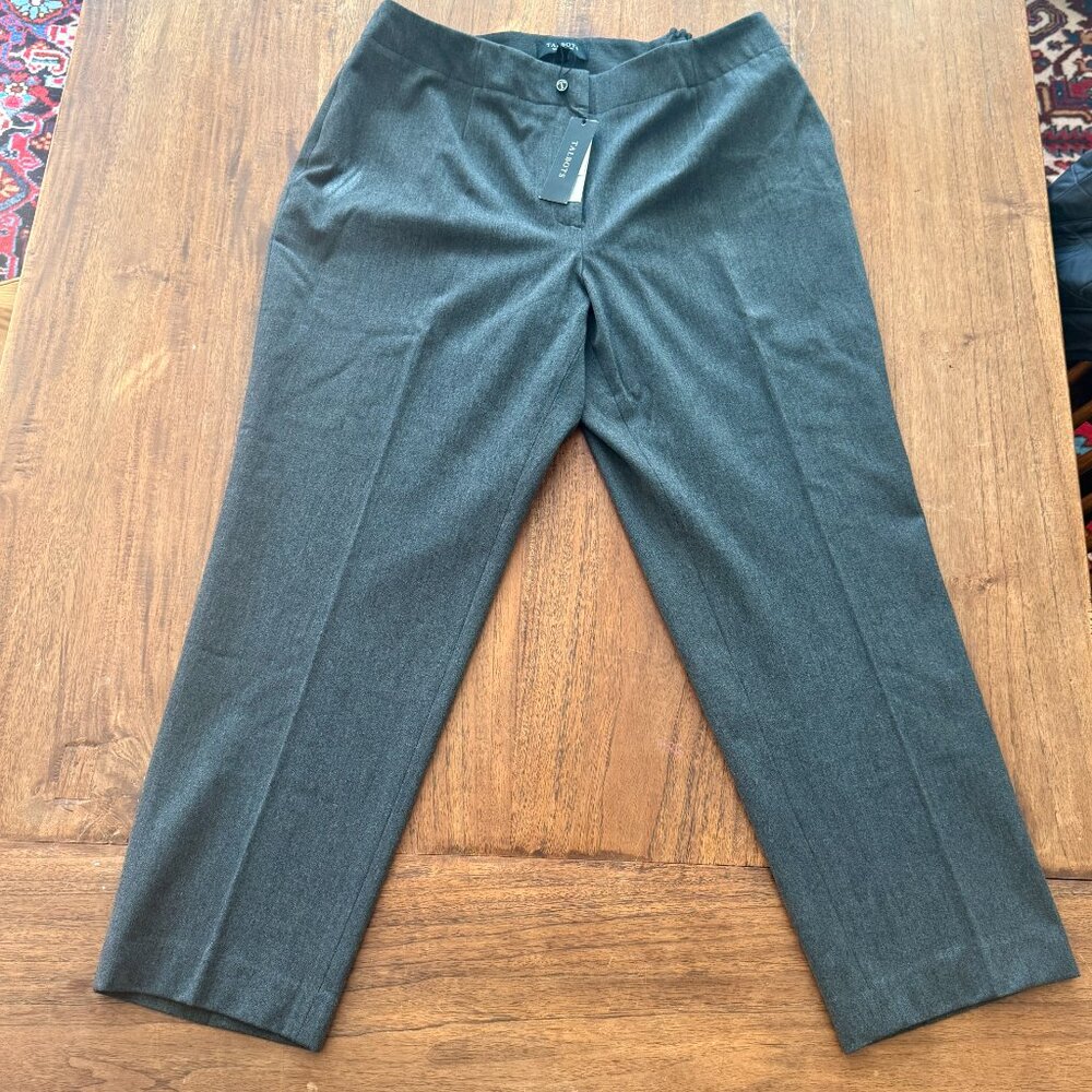 NWT Talbot's Women's Petite Size 16 - Grey Straight Leg Trousers